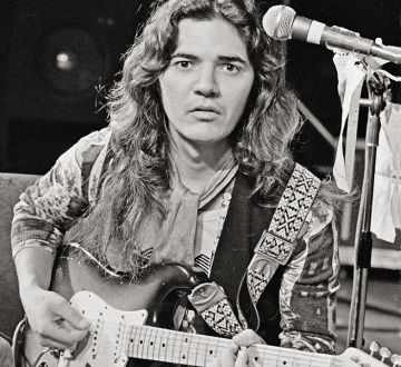 TOMMY BOLIN