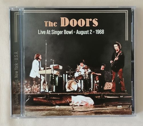 LIVE AT SINGER BOWL Flushing, Queens, New York, U.S.A. August 2, 1968 + POSTER !!