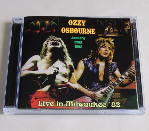 LIVE AT MECCA AUDITORIUM, Milwaukee,USA 1982 CD